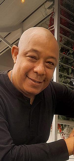 Profile photo for Richard Ragoobarsingh