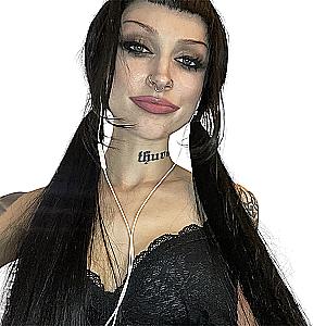 Profile photo for BROOKE BALLANTYNE