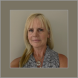 Profile photo for Kristen Arute