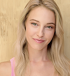 Profile photo for Kati Salowsky