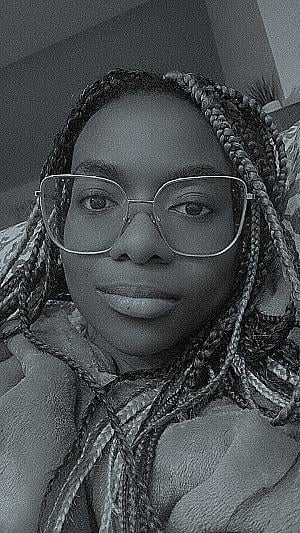 Profile photo for Beldora Moundounga