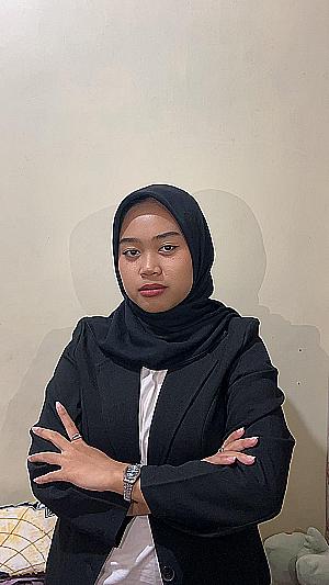 Profile photo for Ayu Kirana