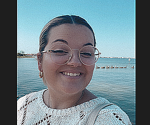 Profile photo for Elizabeth Gonzalez