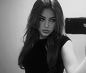 Profile photo for Veronika Molotova