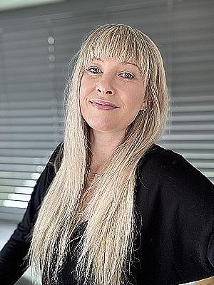 Profile photo for Heather Pennant