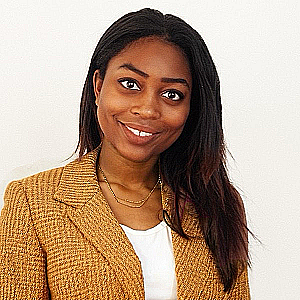 Profile photo for Lauren Maiden