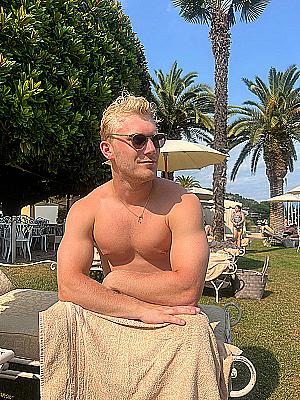 Profile photo for Tom Bushell