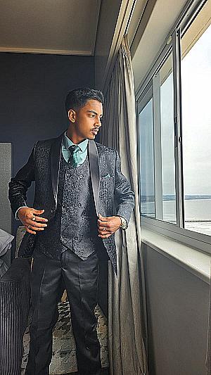 Profile photo for Uveel R