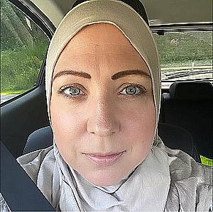 Profile photo for Jennie Zairi