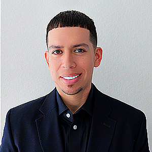 Profile photo for Martin Villanueva
