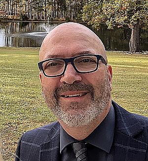 Profile photo for Derek Mahlitz