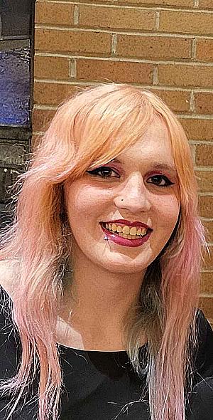 Profile photo for Lexi Melody Holcomb