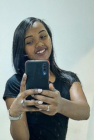 Profile photo for FARANIAINAJASON Chrysline Leoncia