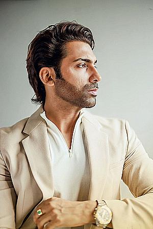 Profile photo for Abbhijit Anand