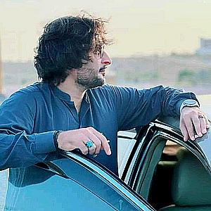 Profile photo for Manzoor Ahmed Hoth