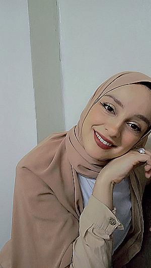 Profile photo for Yasemin Kaya