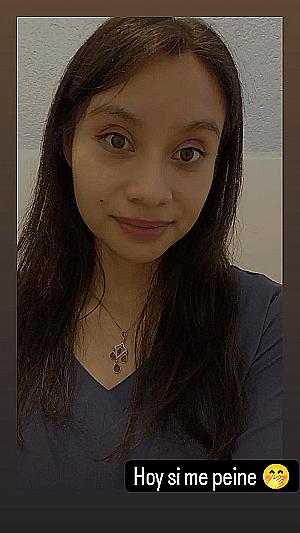 Profile photo for Laura Isabel López