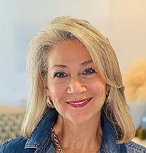 Profile photo for Jan Kelly