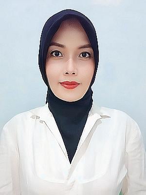 Profile photo for Dova Sila Mutiara