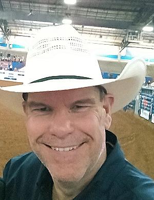 Profile photo for Lenard Liebe