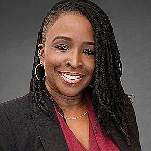 Profile photo for Karen Tooley Curry