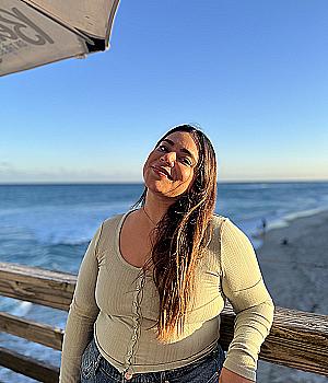 Profile photo for Elena Kimick