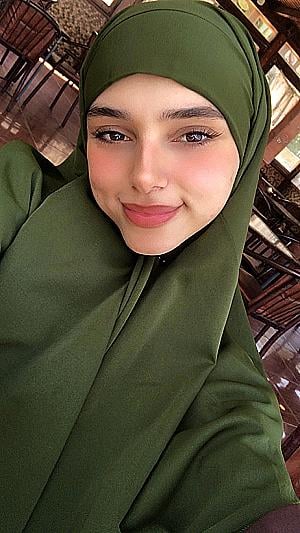 Profile photo for Khaoula bella