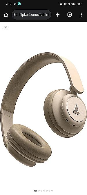 Profile photo for Komal Komal