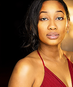 Profile photo for Mira Tinez