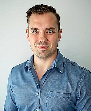 Profile photo for Aaron Smith