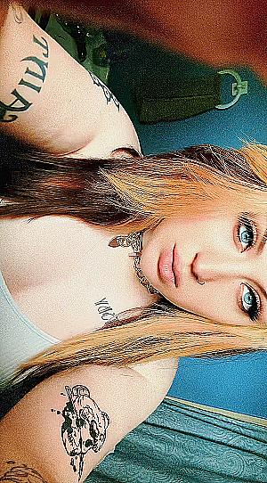 Profile photo for Destiny Zwiller