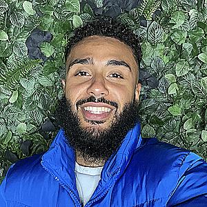 Profile photo for Yemi Shakespeare