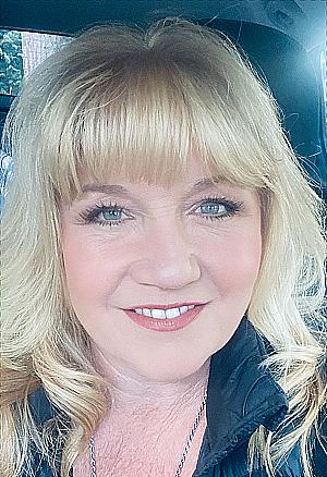 Profile photo for Marnie Martin