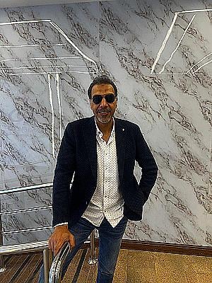 Profile photo for Hani elkadi