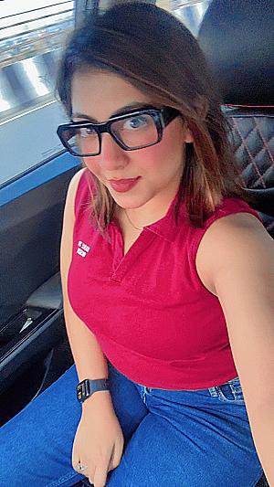 Profile photo for Ishika Jetly