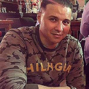 Profile photo for Adil Amhil