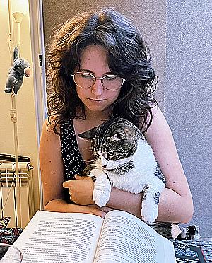 Profile photo for Lina Lina