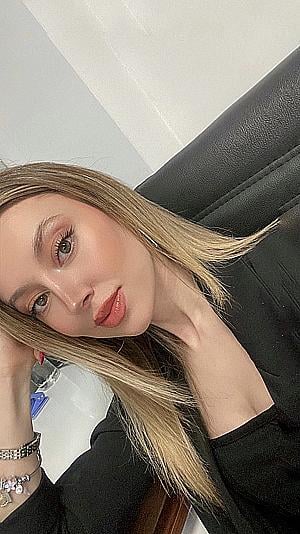 Profile photo for Damla Karakose