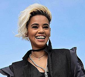 Profile photo for Lea Heart