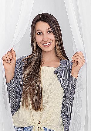 Profile photo for Veronica Rotar