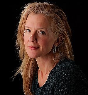 Profile photo for Rebecca Flint