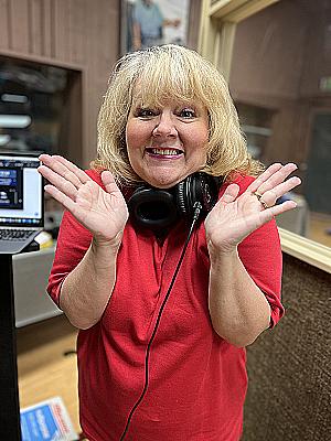 Profile photo for Laura Evans