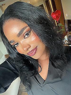 Profile photo for Naomi Kadidia