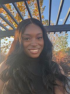 Profile photo for Em Kay