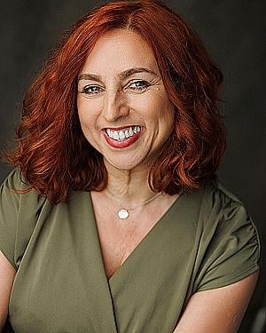 Profile photo for Joanna Lee