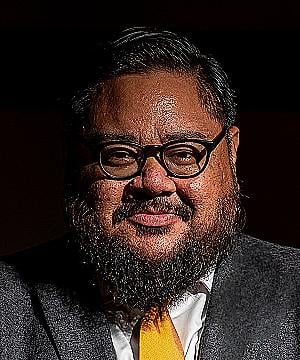 Profile photo for Ron Holgado