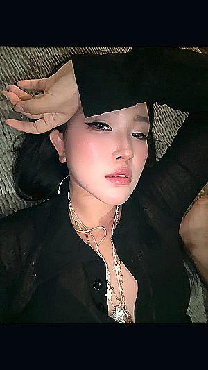 Profile photo for Nguyễn Thị Minh Anh