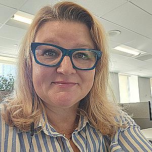 Profile photo for Rebecca T