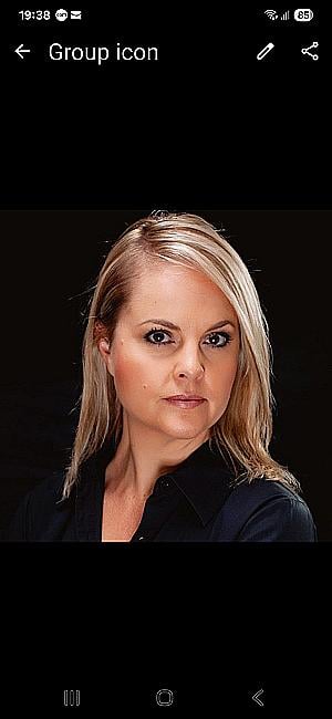 Profile photo for Angelique Ellse