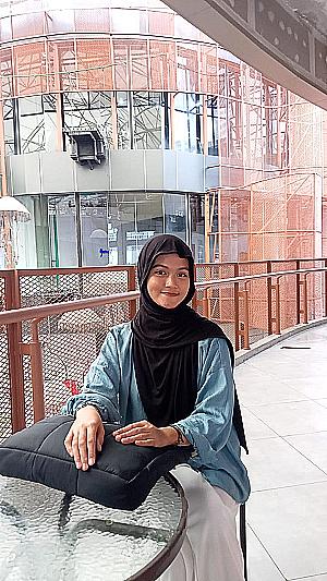 Profile photo for Ananda Putri Nirwana